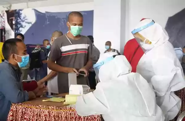 Hasil Tes Cepat,  134 TKI Asal Malaysia Gelombang Pertama Negatif Covid 19