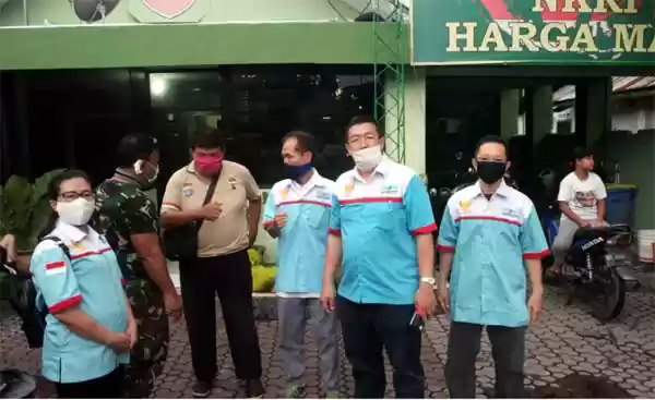 Kompak Medan Peduli Covid-19 Gelar Baksos Bagi-Bagi Vitamin