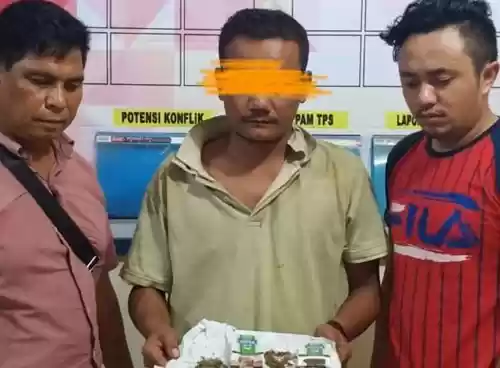 Duduk-Duduk di Warung Tuak, Seorang Pria Ditembak Polisi