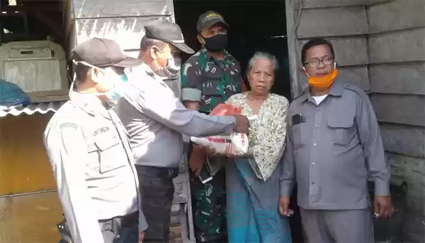 Dampak Covid-19, Polres Sergai Terus Bagikan Sembako Ke Masyarakat