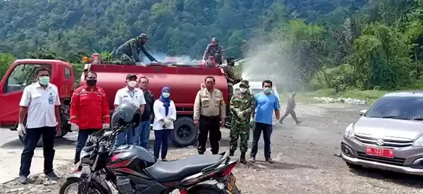 Tim PKK Sibolangit Serahkan APD ke Puskesmas Sibolangit dan Bandarbaru