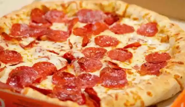 72 Keluarga Dikarantina, Pengantar Pizza Di India Positif Virus Corona