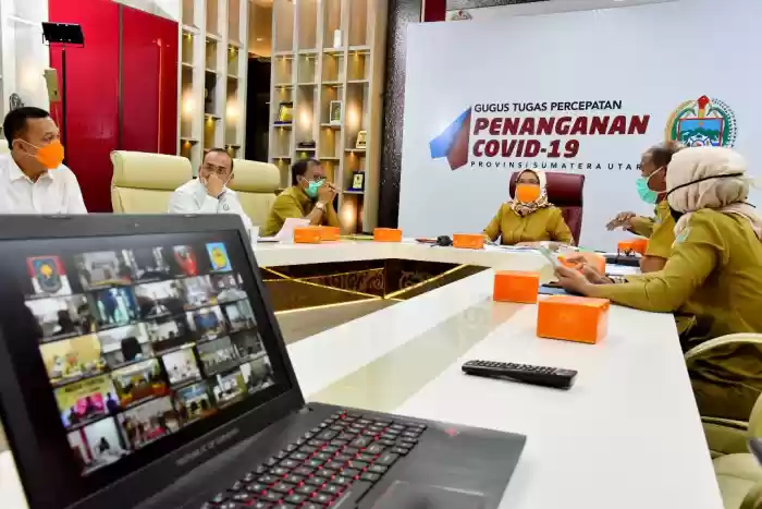 Penanganan Covid-19 Perlu  Kerja Sama Pusat dan Daerah