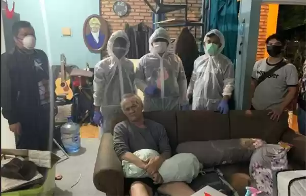 Tio Pakusadewo Diamankan Polisi Lagi Karena Narkoba