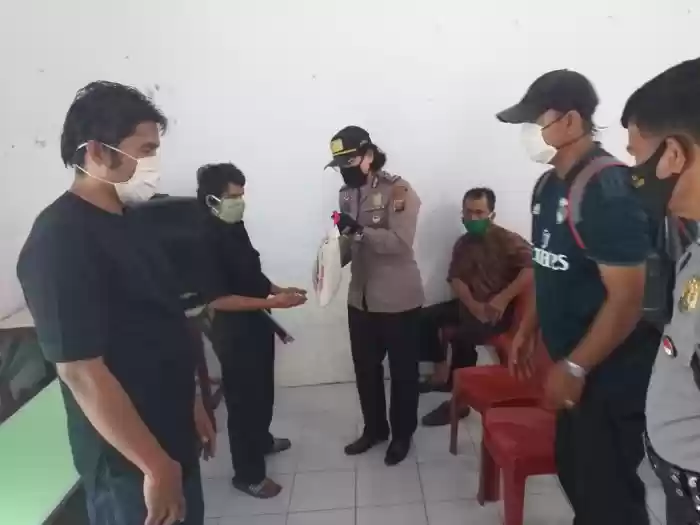 Polsek Medan Baru Salurkan Bantuan Sosial Kepada Warga Persatuan Tuna Netra Indonesia