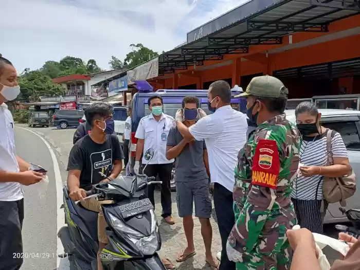 Muspika Sibolangit Gelar Razia Warga Tak Pakai Masker di Tiga Lokasi