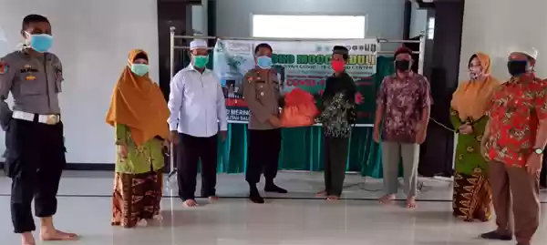 Polres Sergai Berikan Bantuan Sembako Kepada Warga Dolok Masihul