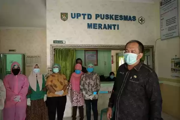 Sekda Asahan Salurkan Bantuan APD Propinsi Sumatera Utara Ke Puskesmas