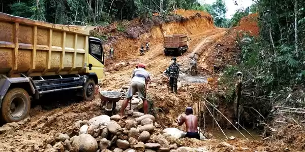 Kapendam I/BB : Pembuatan Jalan Membuka Isolasi Daerah Jorong Kabupaten Pariaman