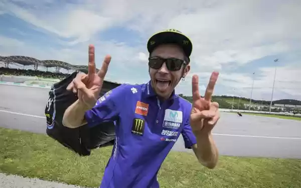 Meski Dalam Masa Sulit, Vinales Bingung Rossi Masih Tetap Bahagia