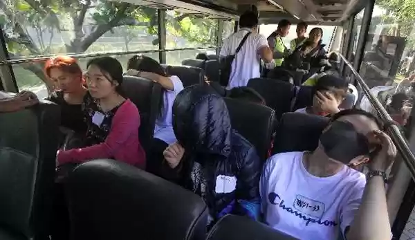 208 WNA Asal Cina Tertahan di Bandara Soetta
