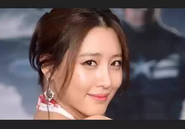 Claudia Kim 'Fantastic Beast' Umumkan Hamil Anak Pertamanya 