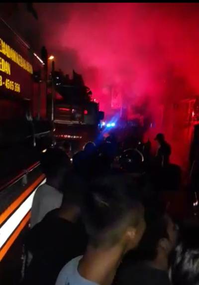 Lokasi Kebakaran Ruko, Kabarnya Ada jeritan Minta Tolong..?