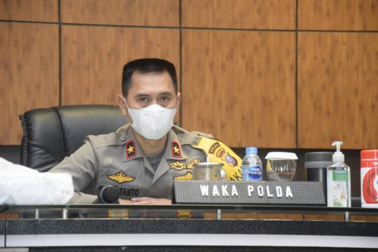 Poldasu Gelar Rapat Kesiapan Vaksinasi Massal