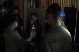 Tengah Berduaan dengan Selingkuhan di Hotel, Anggota Satpol PP Digerebek