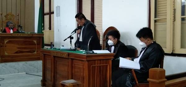 Kuasa Hukum Anwar Tanuhadi Minta Hakim Tolak Dakwaan JPU