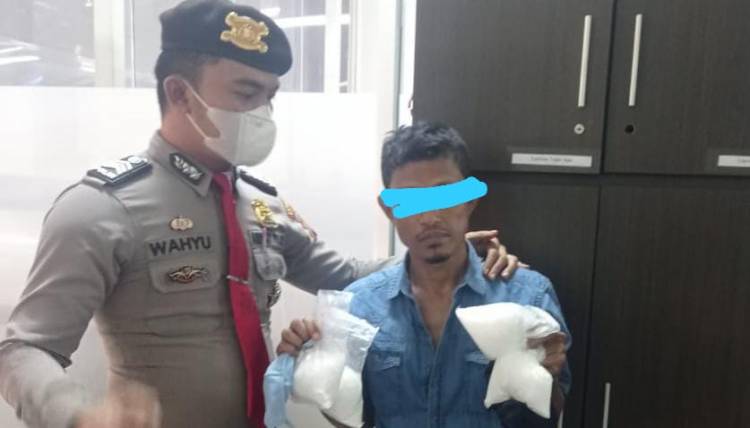 Warga Letda Sujono Ngaku Diupah 15 Juta   Antarkan Sabu ke Makassar