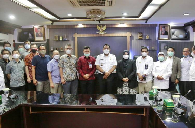 Wakil Wali Kota Medan Pimpin Rapat Pembahasan Ketersediaan dan Kestabilan Harga Bahan Pokok Di Kota Medan