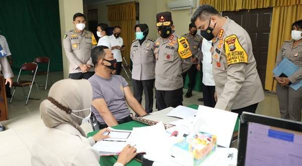17.716 Pers Polda Sumut Telah divaksin