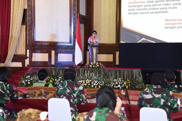 Ketum Dharma Pertiwi : Wanita TNI Harus Adaptasi Dengan Perkembangan Jaman
