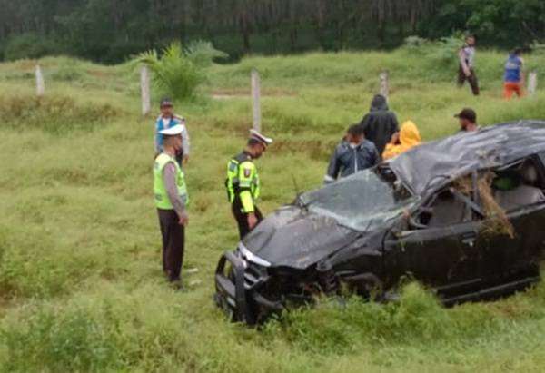 3 Tewas dan 2 Luka Akibat Laka Tunggal di Ruas Jalan Tol Tebingtinggi