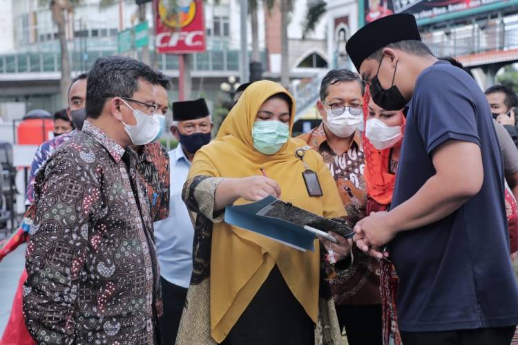 Wali Kota Medan dan Wakil Wali Kota Semarang Kunjungi Istana Maimun dan Masjid Raya Al Mashun
