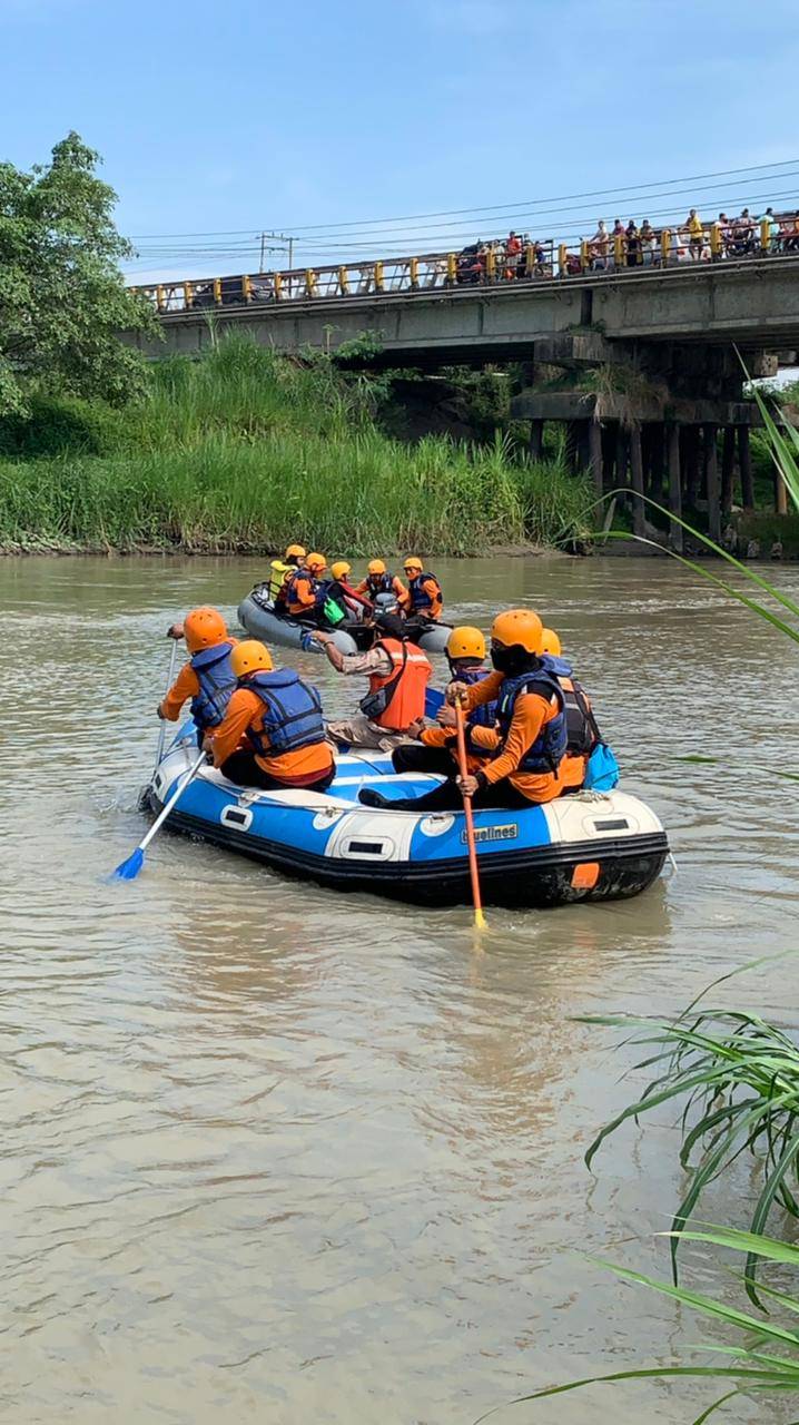 Tim SAR Gabungan, Akhirnya Berhasil Menemukan Jasad Bagas, Sempat Hanyut