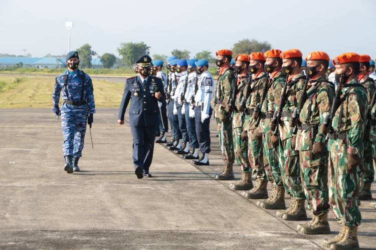 Danlanud SIM Pimpin Upacara Peringatan HUT Ke-75 TNI Angkatan Udara