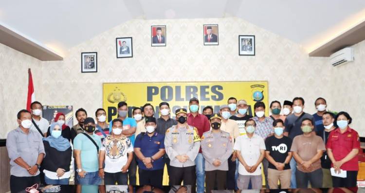 Insan Pers Melakukan Temu Ramah Kepada Kapolres