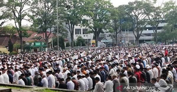 Sempat Terhenti 2 Tahun, Pemko Medan Kembali Gelar Shalat Id dan Pawai Takbiran Keliling