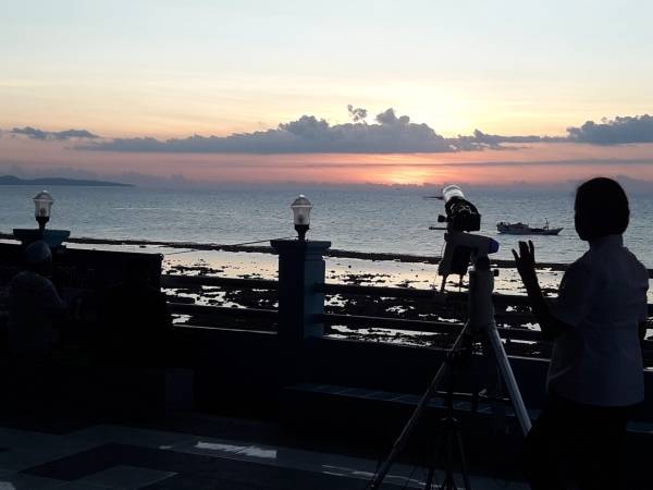 Kemenag RI Sebut Secara Hisab Posisi Hilal 1 Syawal 1443 H di Indonesia Sudah Terlihat Di 1 Mei