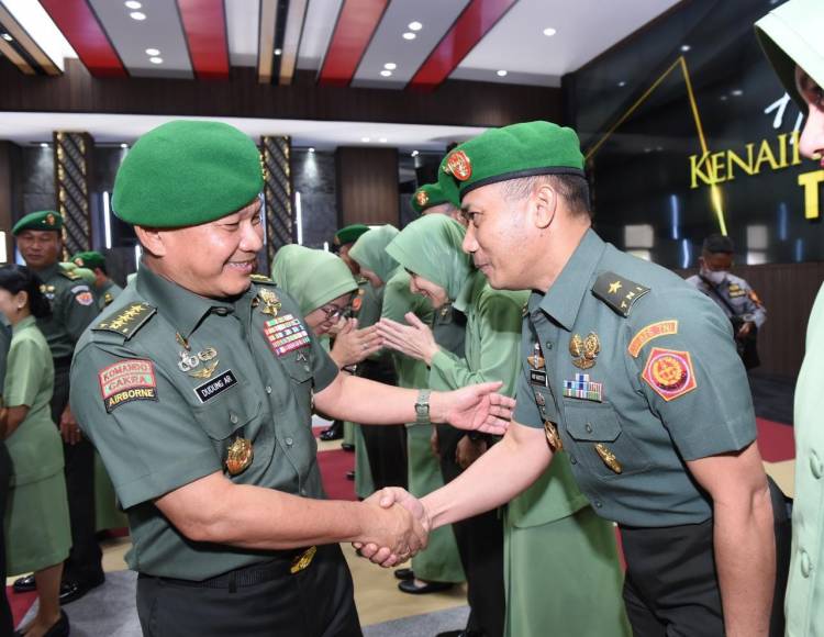 Sebanyak 24 Perwira Tinggi TNI AD Naik Pangkat, Berikut Nama-Namanya!