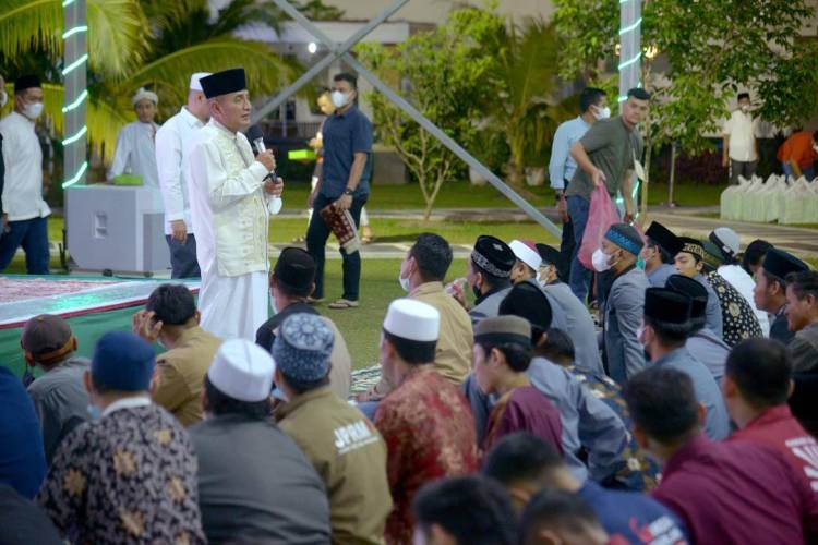 Gubsu Buka Puasa Bersama Dengan JPRMI dan Fodium Serta Dihadiri Muzammil Hasballah