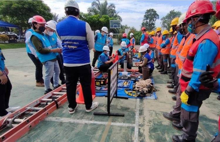 Menjelang  Hari Raya  Idul Fitri Manager PLN Rantauprapat Memastikan Pasokan Listrik Di Labuhanbatu Raya Aman
