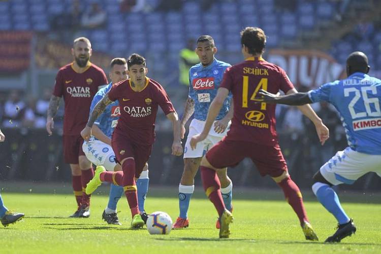 Duel Napoli vs AS Roma Berakhir Sama Kuat Dengan Skor 1-1