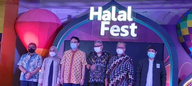 Wamendag Jerry Luncurkan Halal Center Indonesia