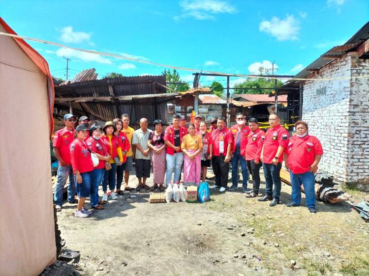Pimpinan Anak Cabang Pemuda Batak Bersatu Siantar Martoba, Ringankan Langkah Kunjungi Korban Kebakaran