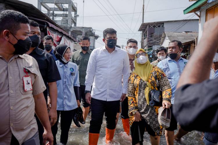 Pembangunan Tanggul Rob Yang Akan Dilakukan Bobby Nasution Selaras Dengan Aspirasi Masyarakat