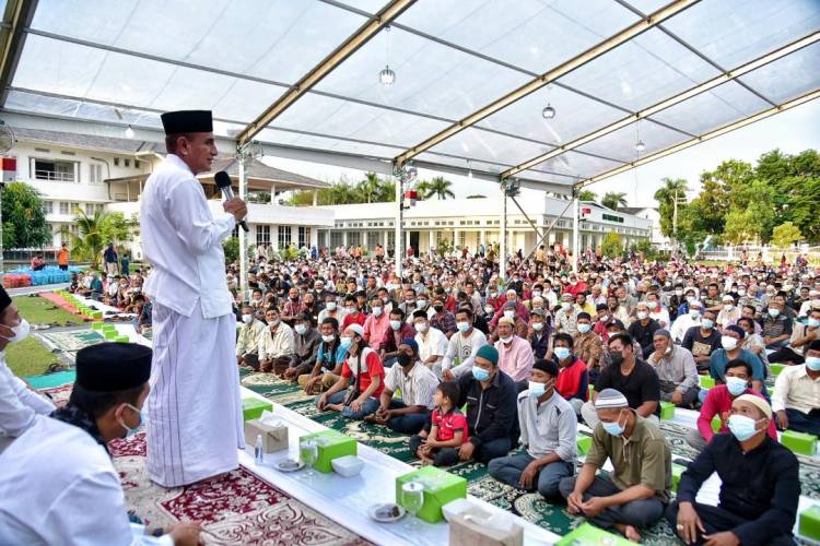 Edy Rahmayadi Kembali Buka Puasa Bersama Abang Becak, Edy Minta Doakan!