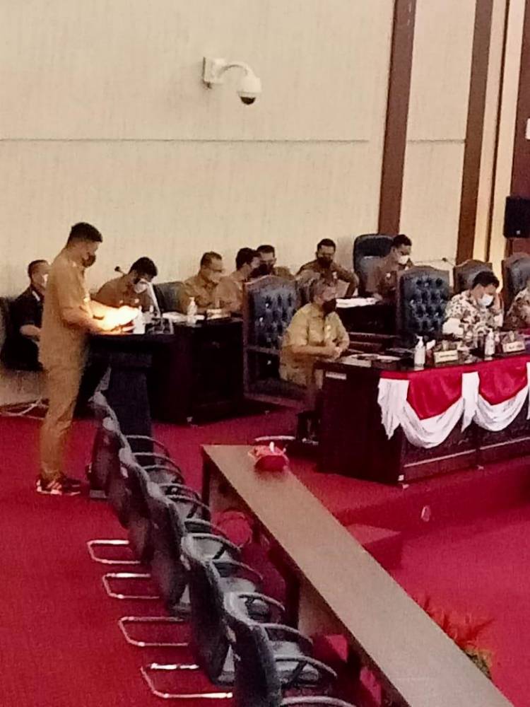 Wali Kota Medan Hadiri Paripurna LKPJ Tahun 2021 DPRD Kota Medan