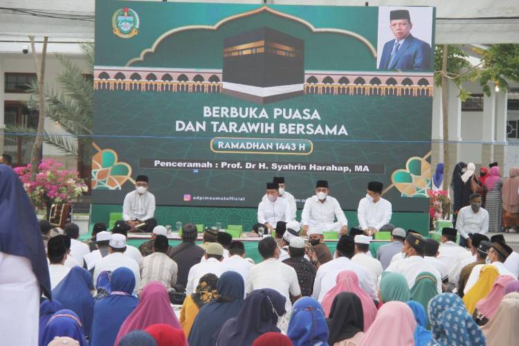 Edy Rahmayadi Buka Puasa Bersama Ratusan Guru Agama Islam, Ini Harapan Gubernur Sumut