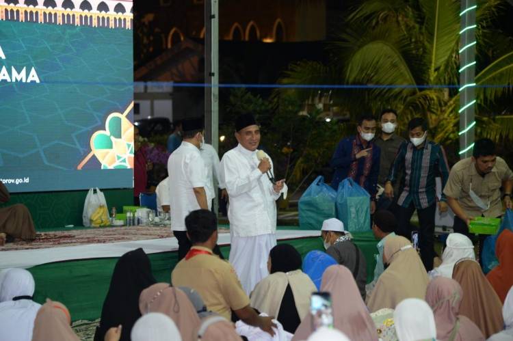 Gubernur Sumut Gelar Buka Puasa Bersama Dengan Ratusan Qori dan Qori'ah Lansia