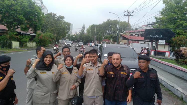 Hadir Ditengah Tengah Masyarakat KBPP Polri Resor Kota Medan Semoga Manfaatnya Selalu Dirasakan