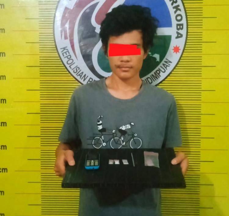 Kantongi Shabu Pemuda Ini Nginap Di Sel
