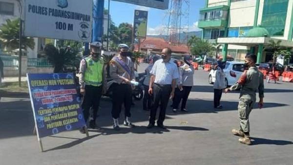 Tim Gabungan di  Padangsidempuan Gelar Operasi Yustisi Prokes Covid-19