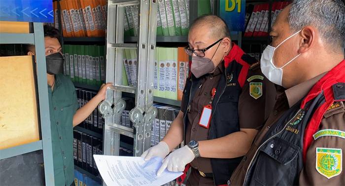 Terkait Kasus Mafia Tanah di Langkat, Tim Penyidik Pidsus Kejatisu Geledah Kantor BPN Langkat dan Kanwil BPN Sumut