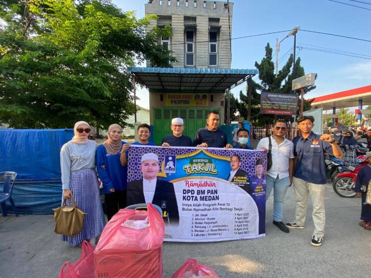 Patut Diapresiasi, BM PAN Kota Medan Bagikan Ratusan Paket Makanan Berbuka Puasa