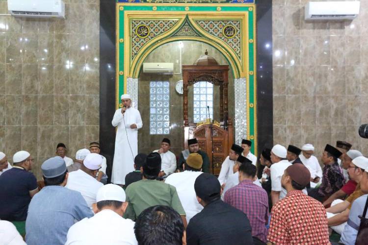 Musa Rajekshah Sampaikan Ini Kepada Jemaah di Masjid Al-Ikhlasiah