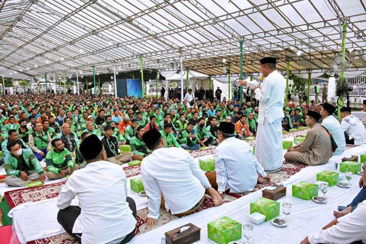 Ramadhan Berbagi, Edy Rahmayadi Apresiasi Semangat Driver Ojol untuk Silaturahmi