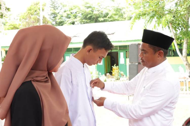 Bupati Sergai  Buka Pesantren Kilat Ramadan Angkatan 12